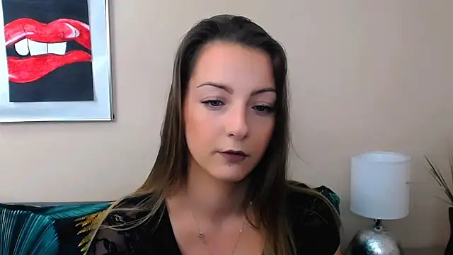 Snapshot of NatalieSexy chatting on March 2026 07:12:01 AM NatalieSexy online show from March 2026 07:12:01 AM