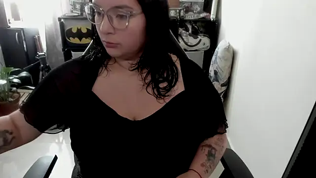 aika-dreams online show from March 2026 01:55:01 PM