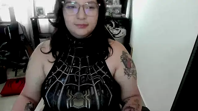 aika-dreams online show from May 2026 06:45:02 PM