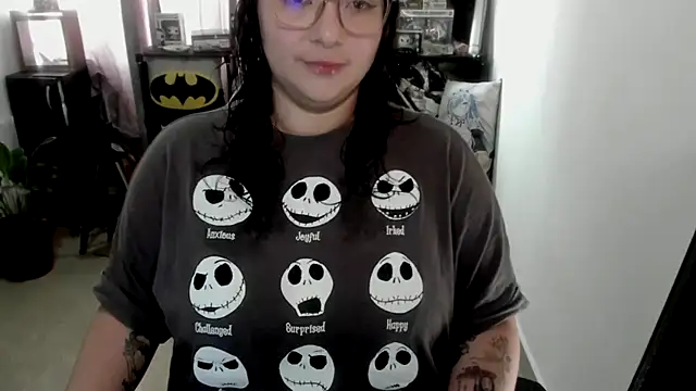 aika-dreams online show from May 2026 01:41:02 PM