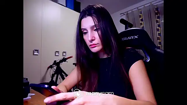 GodlyTheia online show from January 2025 05:49:02 PM