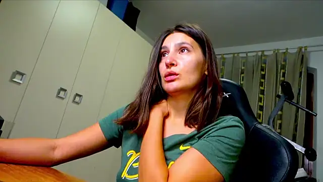 GodlyTheia online show from October 2025 04:24:02 PM