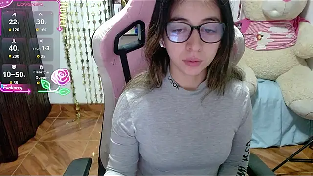 Maggie Fox3 online show from October 2025 12:47:01 AM