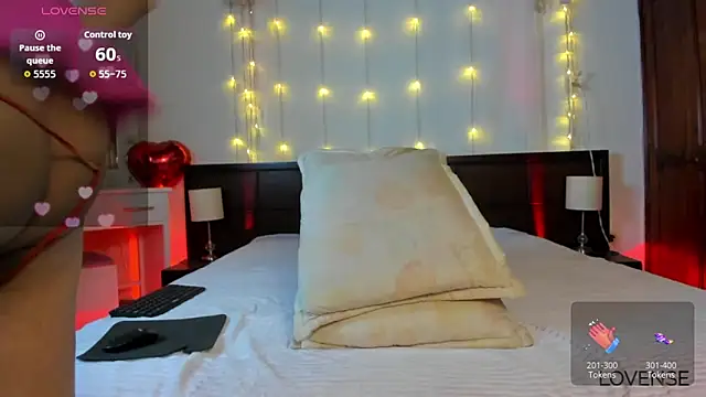 MiaMarin hot online show from April 2026 11:02:02 PM