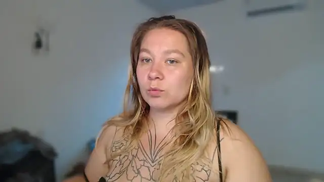 Enotika online show from December 2025 09:53:01 PM