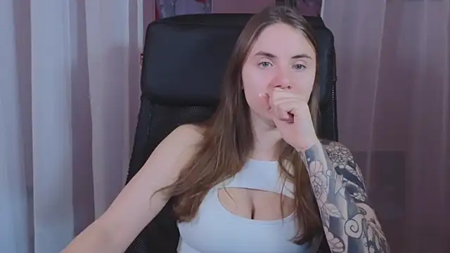 Snapshot of _AnnaStark_ chatting on January 2025 08:52:02 PM AnnaStark online show from January 2025 08:52:02 PM