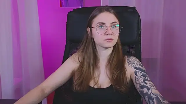 Snapshot of _AnnaStark_ chatting on January 2025 08:30:01 PM AnnaStark online show from January 2025 08:30:01 PM