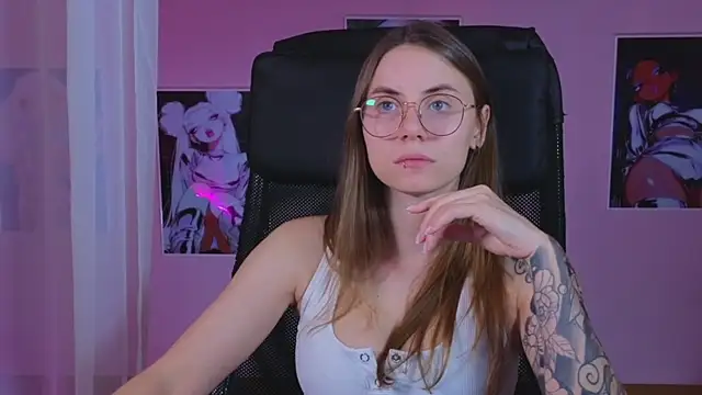 Snapshot of _AnnaStark_ chatting on March 2025 08:11:02 PM AnnaStark online show from March 2025 08:11:02 PM