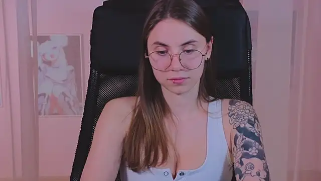 Snapshot of _AnnaStark_ chatting on March 2025 02:37:02 AM AnnaStark online show from March 2025 02:37:02 AM