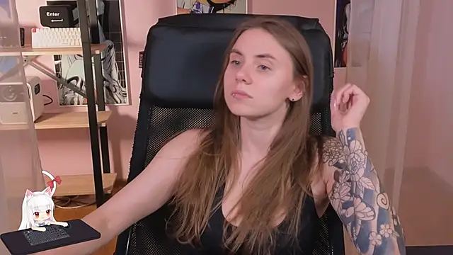 Snapshot of _AnnaStark_ chatting on September 2025 08:35:02 PM AnnaStark online show from September 2025 08:35:02 PM