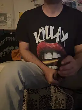 ilievmt84 online show from March 2026 10:21:01 AM