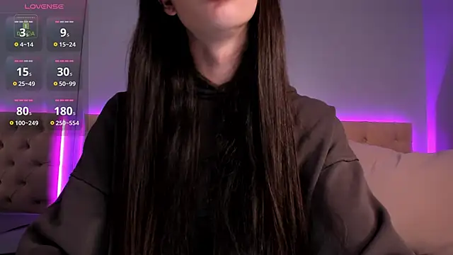 Snapshot of NickieRainer chatting on March 2025 04:43:01 AM NickieRainer online show from March 2025 04:43:01 AM