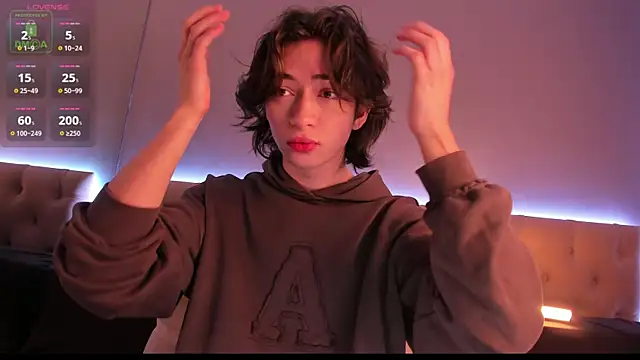 Snapshot of NickieRainer chatting on September 2025 04:44:01 AM NickieRainer online show from September 2025 04:44:01 AM