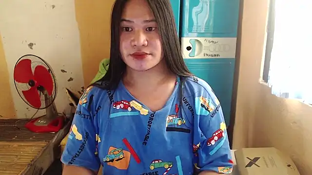 Snapshot of Hugeladycockmarga chatting on December 2025 01:44:02 AM Hugeladycockmarga online show from December 2025 01:44:02 AM