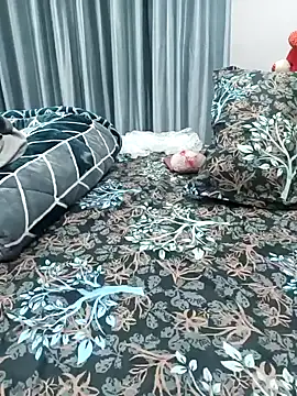 Snapshot of Beautiful_xxo chatting on January 2025 05:13:01 PM Beautiful xxo online show from January 2025 05:13:01 PM