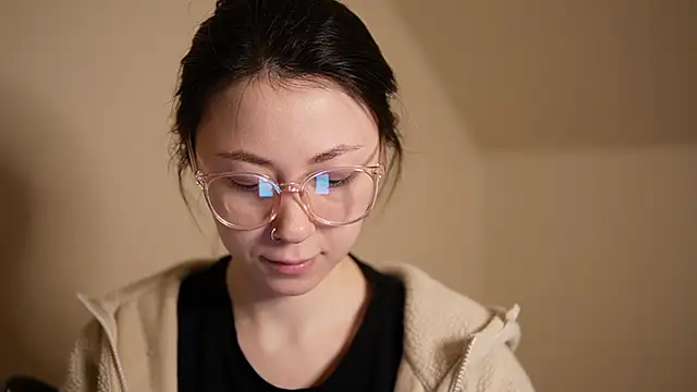 Snapshot of chibi_moon_ chatting on December 2024 07:43:01 PM chibi moon online show from December 2024 07:43:01 PM