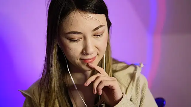 Snapshot of chibi_moon_ chatting on January 2025 11:11:01 PM chibi moon online show from January 2025 11:11:01 PM