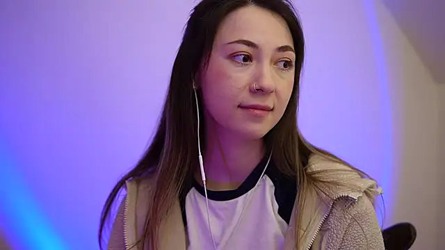 Snapshot of chibi_moon_ chatting on March 2025 12:17:01 AM chibi moon online show from March 2025 12:17:01 AM