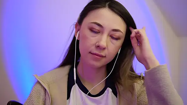 Snapshot of chibi_moon_ chatting on March 2025 09:21:01 PM chibi moon online show from March 2025 09:21:01 PM