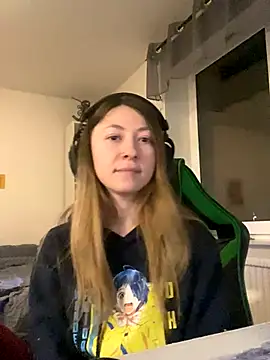 Snapshot of chibi_moon_ chatting on December 2025 07:00:01 PM chibi moon online show from December 2025 07:00:01 PM