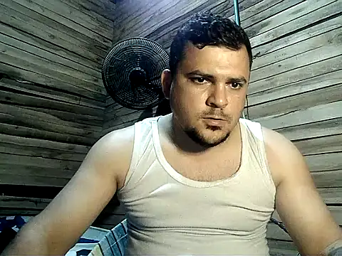 Snapshot of Arcangel_05 chatting on February 2026 05:41:01 AM Arcangel 05 online show from February 2026 05:41:01 AM