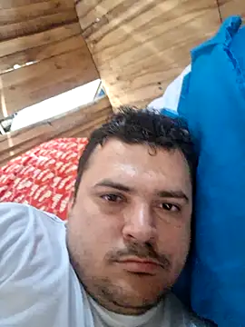 Snapshot of Arcangel_05 chatting on March 2026 03:01:02 PM Arcangel 05 online show from March 2026 03:01:02 PM