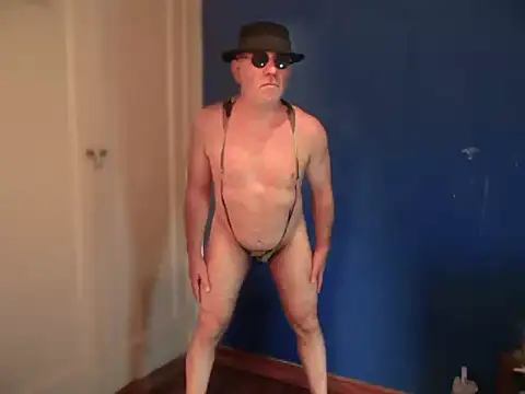 Snapshot of Fabrissi chatting on February 2026 05:55:01 PM Fabrissi online show from February 2026 05:55:01 PM