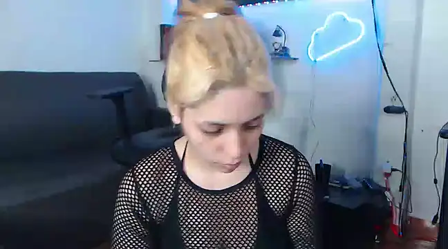 MaryJannes online show from February 2025 11:36:02 PM