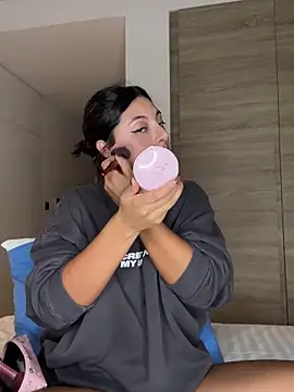 Snapshot of alexademie1 chatting on November 2025 01:22:01 PM alexademie1 online show from November 2025 01:22:01 PM