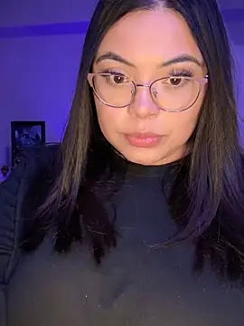 Snapshot of drizzypeach602 chatting on February 2025 05:26:02 AM drizzypeach602 online show from February 2025 05:26:02 AM