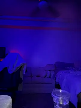 Snapshot of drizzypeach602 chatting on February 2025 06:49:02 AM drizzypeach602 online show from February 2025 06:49:02 AM