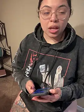 Snapshot of drizzypeach602 chatting on February 2025 07:31:01 AM drizzypeach602 online show from February 2025 07:31:01 AM