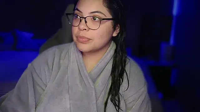 Snapshot of drizzypeach602 chatting on September 2025 04:57:02 AM drizzypeach602 online show from September 2025 04:57:02 AM