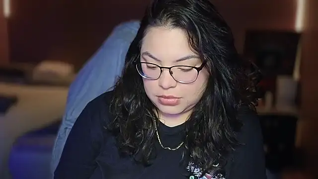 Snapshot of drizzypeach602 chatting on September 2025 03:21:01 AM drizzypeach602 online show from September 2025 03:21:01 AM