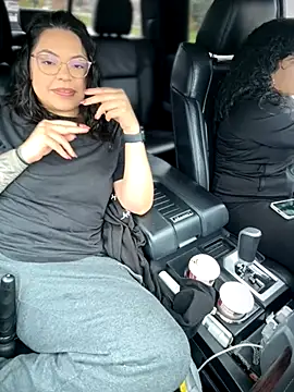 Snapshot of drizzypeach602 chatting on November 2025 07:45:02 PM drizzypeach602 online show from November 2025 07:45:02 PM