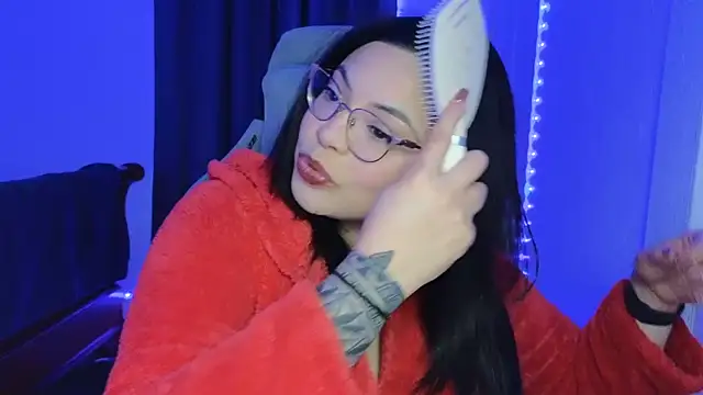 Snapshot of drizzypeach602 chatting on November 2025 04:23:02 AM drizzypeach602 online show from November 2025 04:23:02 AM