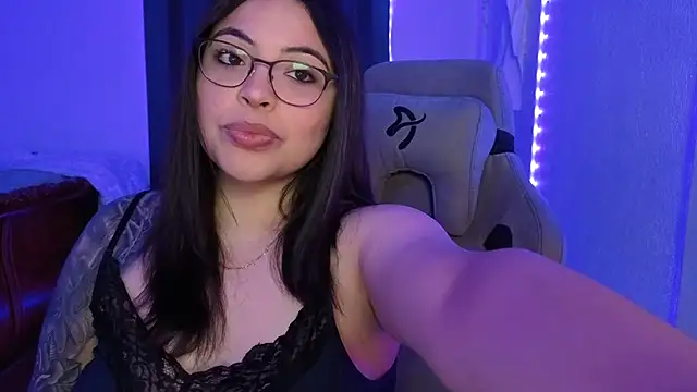 Snapshot of drizzypeach602 chatting on January 2026 01:44:01 AM drizzypeach602 online show from January 2026 01:44:01 AM