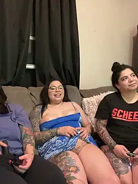 Snapshot of drizzypeach602 chatting on March 2026 08:19:01 AM drizzypeach602 online show from March 2026 08:19:01 AM