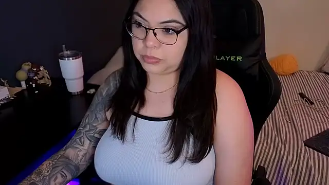 Snapshot of drizzypeach602 chatting on March 2026 01:55:01 AM drizzypeach602 online show from March 2026 01:55:01 AM