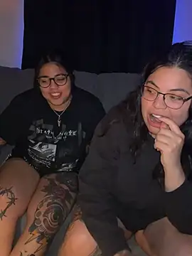 Snapshot of drizzypeach602 chatting on April 2026 03:39:01 AM drizzypeach602 online show from April 2026 03:39:01 AM