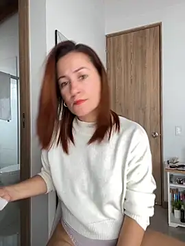 Snapshot of Verito_hot chatting on September 2025 07:03:02 PM Verito hot online show from September 2025 07:03:02 PM