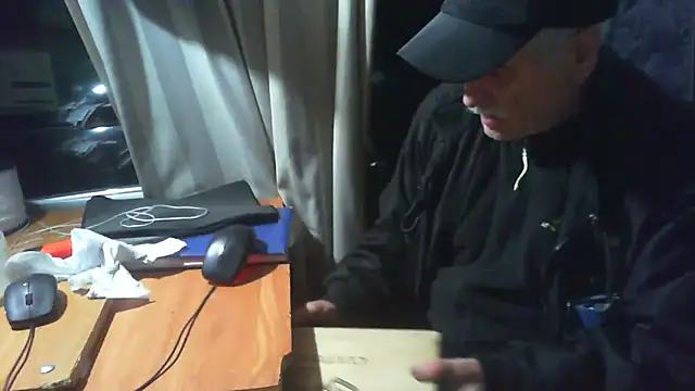 nonnomaturobisex online show from November 2025 08:13:02 AM