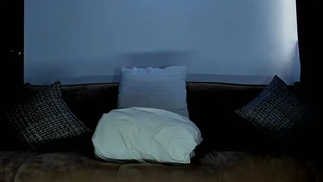 Snapshot of DERRYMASTER chatting on September 2025 04:40:02 PM DERRYMASTER online show from September 2025 04:40:02 PM