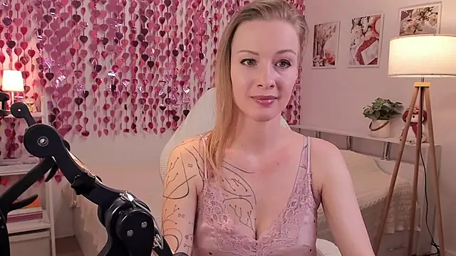 MissRightX online show from April 2026 01:41:02 PM