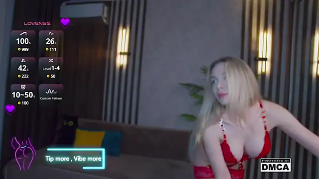 Holl1Would online show from February 2025 10:22:01 PM