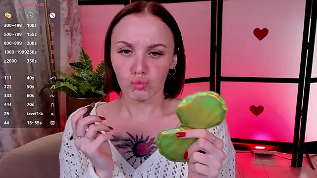 LianaFord online show from February 2026 11:26:01 AM