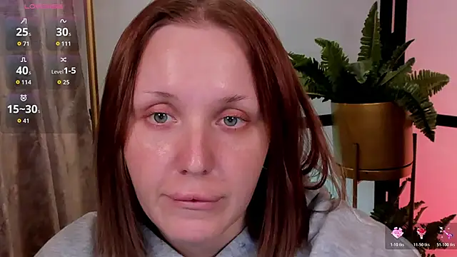 LianaFord online show from May 2026 04:54:01 AM