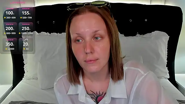 LianaFord online show from May 2026 05:03:01 AM