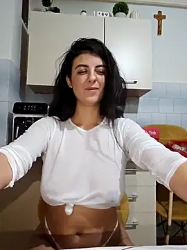 Snapshot of NathalieDream chatting on January 2025 01:21:01 AM NathalieDream online show from January 2025 01:21:01 AM