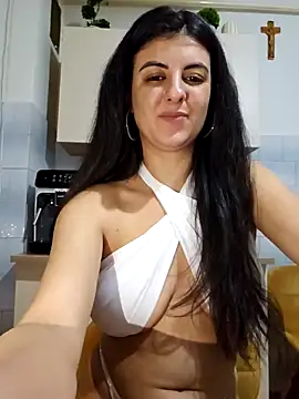 Snapshot of NathalieDream chatting on February 2025 02:05:02 AM NathalieDream online show from February 2025 02:05:02 AM